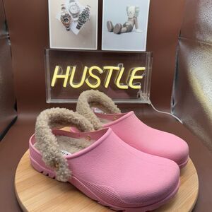 Coach womens size 10 Lola Clog Rubber Shearling Lined Barbie pink